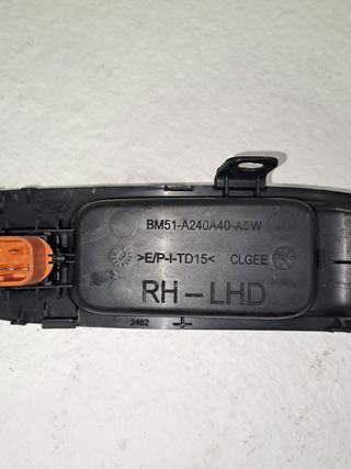 MANDO ELEVALUNAS DELANTERO DERECHO FORD FOCUS
