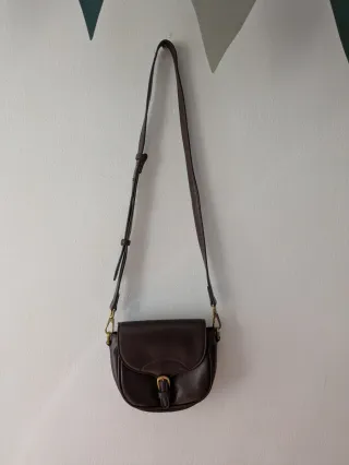 Bolso pequeño marrón Mango
