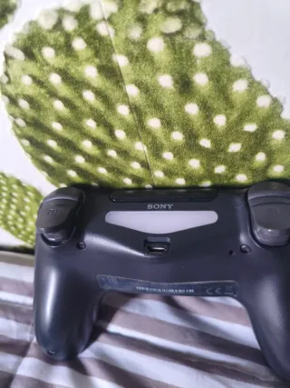 Mando PS4 Original Sony Negro