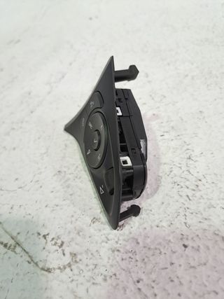 MANDO VOLANTE OPEL CORSA F