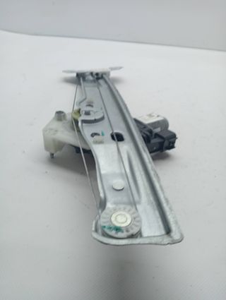 ELEVALUNAS DELANTERO IZQUIERDO FORD KA (CCU)
