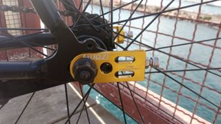 Bicicleta Fixie Negra Perfiles Amarillos talla L