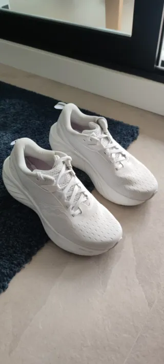Zapatillas Saucony Triumph 22