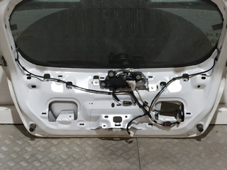 PORTON TRASERO FORD FIESTA (CNN) SFJD