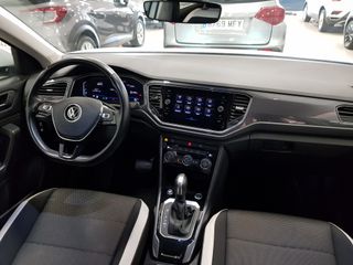 Volkswagen T-Roc 2021 - 8135LPV