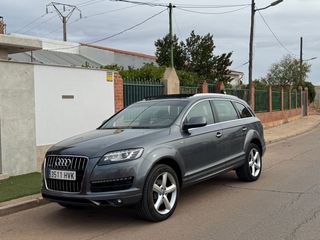 Audi Q7 3.0 tdi 245 cv Sline 7 plazas