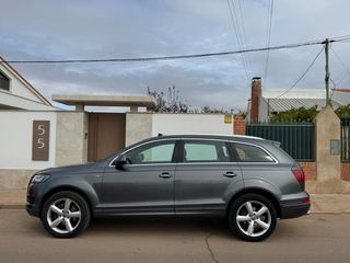 Audi Q7 3.0 tdi 245 cv Sline 7 plazas