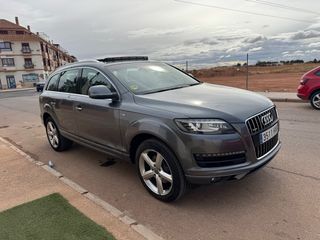 Audi Q7 3.0 tdi 245 cv Sline 7 plazas