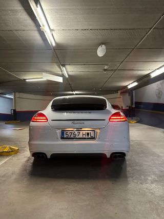 Porsche Panamera 2014