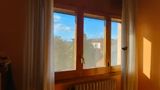 8 Ventanas y 1 puerta balconera 