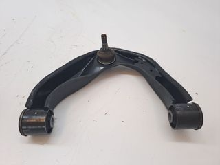 BRAZO SUSPENSION SUPERIOR DELANTERO DERECHO NISSAN NP300 PIC (4)