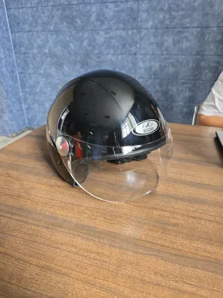 Casco abierto USADO
con visera tallal