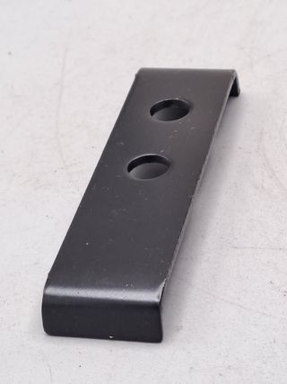 Soporte Trasero Piloto Land Rover AMR2421
