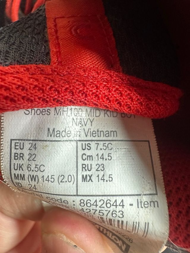 Botas de montaña niña talla 24