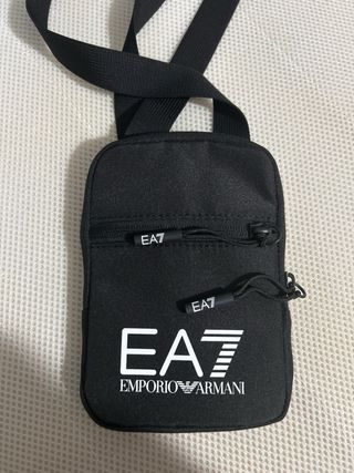 Bandolera Emporio Armani Negra