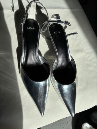 MNG Zapatos de tacón plateados talla 39