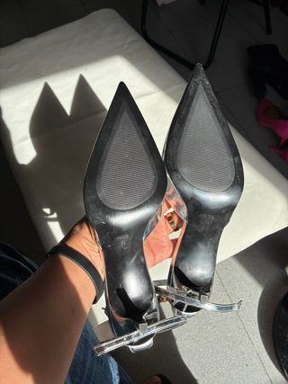 MNG Zapatos de tacón plateados talla 39