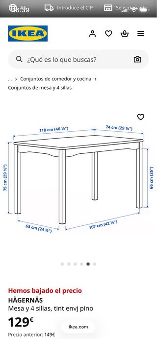 Mesa de comedor de madera con dos sillas 