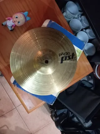 Platillos de Batería Meteor y PAISTE