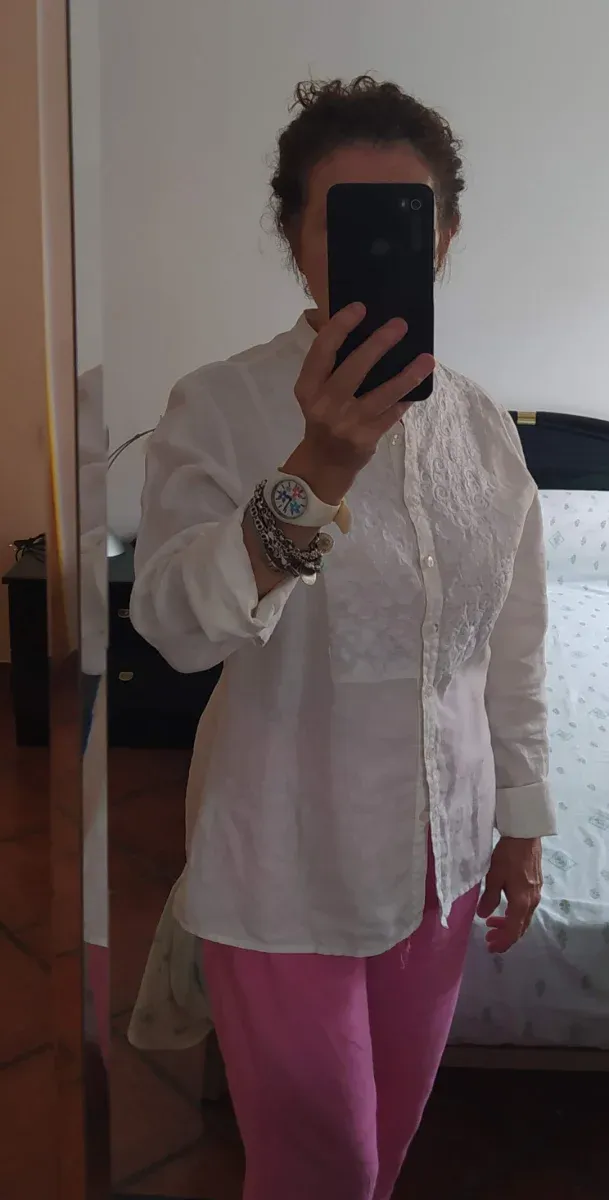 Camisa de lino blanco hueso, marca Tintoretto.