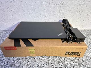 Lenovo ThinkPad T14 G1 i5 vPRO 10 Gen 16RAM SSD512