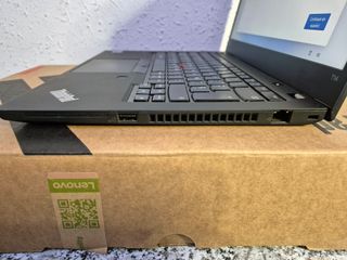 Lenovo ThinkPad T14 G1 i5 vPRO 10 Gen 16RAM SSD512