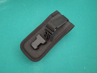 Pequenas Bolsas Multifunções - canivetes, alicates