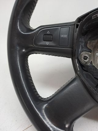 VOLANTE AUDI A4 AVANT (8E) (2)