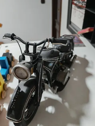 BMW R32 a escala