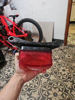 Piloto trasero para quad