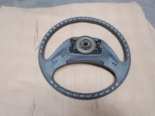 Volante Nissan Cabstar
