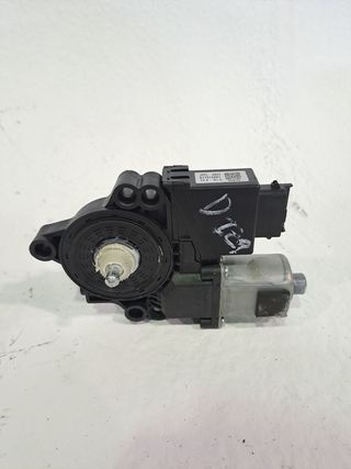 MOTOR ELEVALUNAS DELANTERO IZQUIERDO KIA CEED (4)
