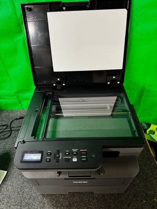 Impresora Láser Brother DCP-L2620DW