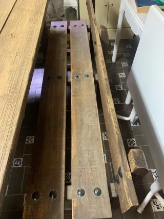 Mesa Rústica Pino Macizo con Bancos y Sillas