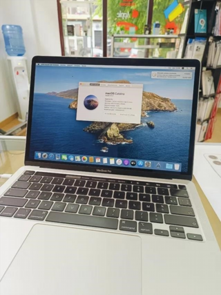 MacBook Pro Plata 512GB 8GB RAM