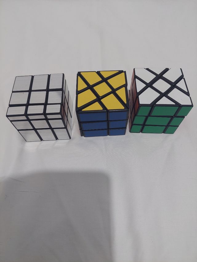 Lote 3 Cubos de Rubik