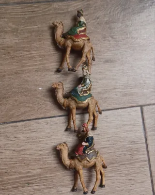 Figuras Reyes Magos en Camello