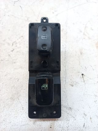 MANDO ELEVALUNAS DELANTERO DERECHO HYUNDAI SONATA (NF)