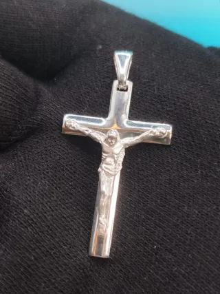 Cruz Plata 925 Jesús Crucificado