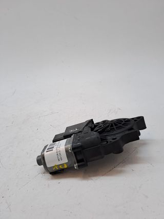 MOTOR ELEVALUNAS TRASERO IZQUIERDO KIA CEED (4)