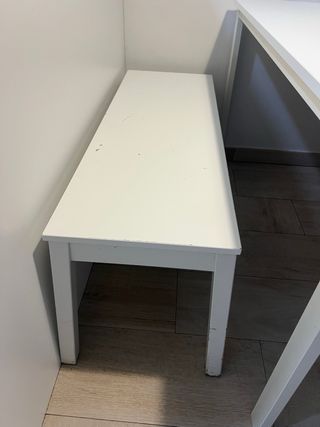Mesa, banco y 2 taburetes IKEA