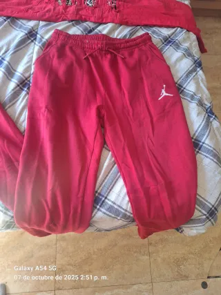 Conjunto Jordan Rojo