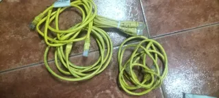Cables Ethernet LAN Amarillos