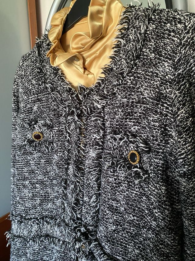 Abrigo/Vestido de punto estilo Chanel