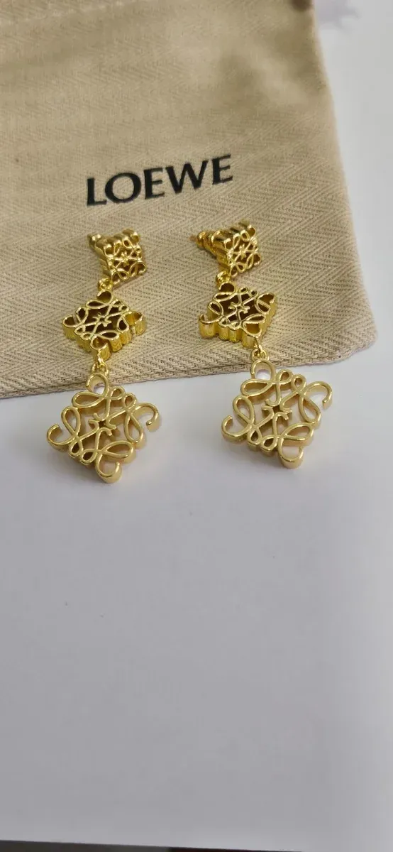 Pendientes Loewe 