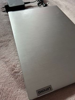 Portátil Lenovo Intel Core i3 10th Gen. ideapad 3