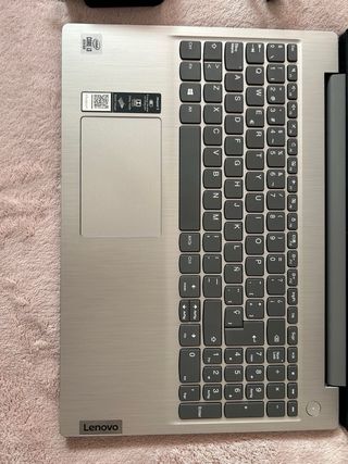 Portátil Lenovo Intel Core i3 10th Gen. ideapad 3