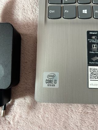 Portátil Lenovo Intel Core i3 10th Gen. ideapad 3