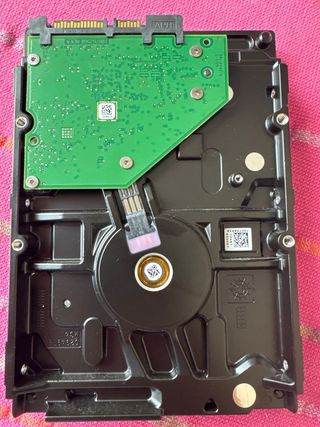 Disco Duro Seagate 1TB Desktop HDD