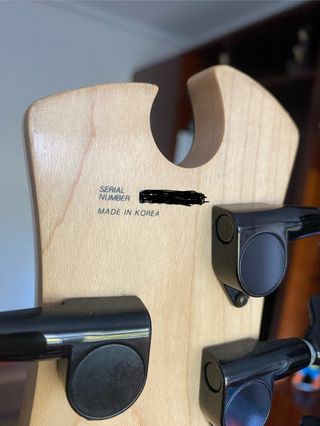 Bajo Tobias 5 cuerdas - Made in Korea